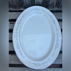Large oval plate noritake ivory china 13 3/4”x10.5”